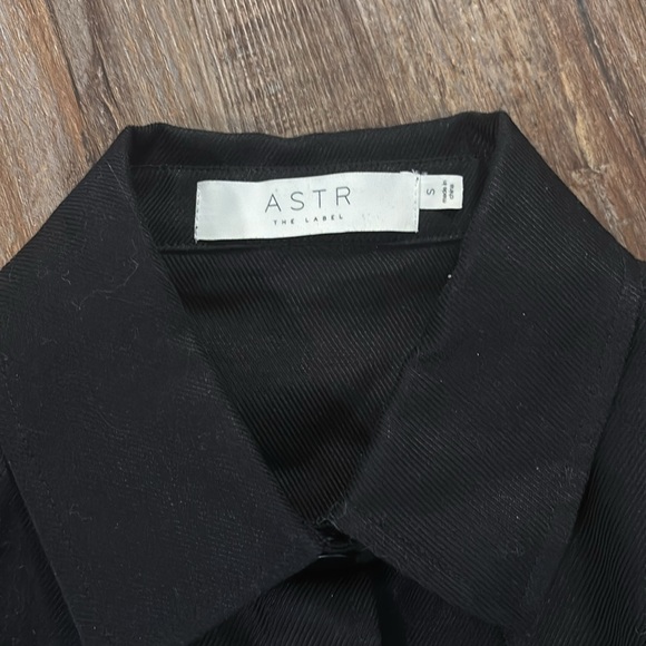 ASTR snap front vest - Picture 2 of 3